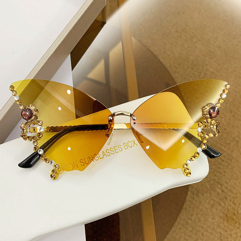 Butterfly Shape Diamond Rimless Sunglasses