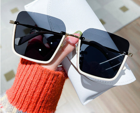 Trendy Square Large Frame Sunglasses With UV Protection